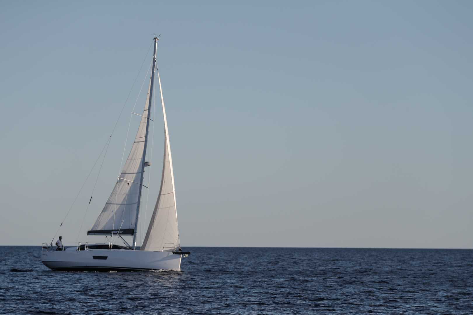 Elan GT5 luxury performance cruiser sailing close hauled at sea 